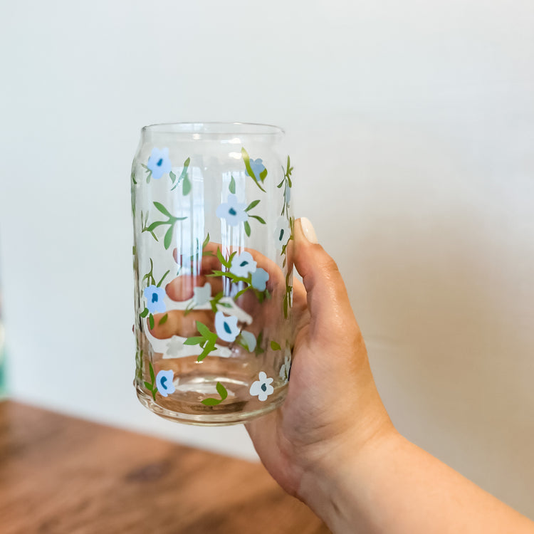 Blue Daisy Florals Can Glass