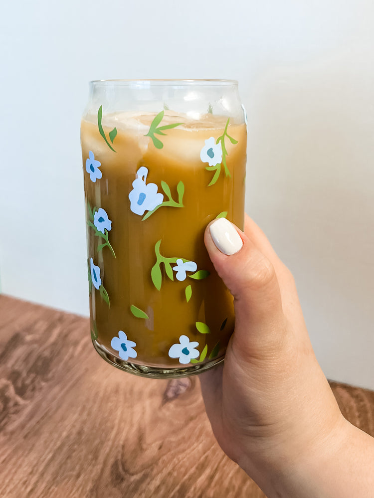 Blue Daisy Florals Can Glass